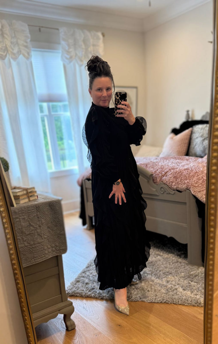 Isabella Vertical Pleat Dress – Zadie B's Fashions