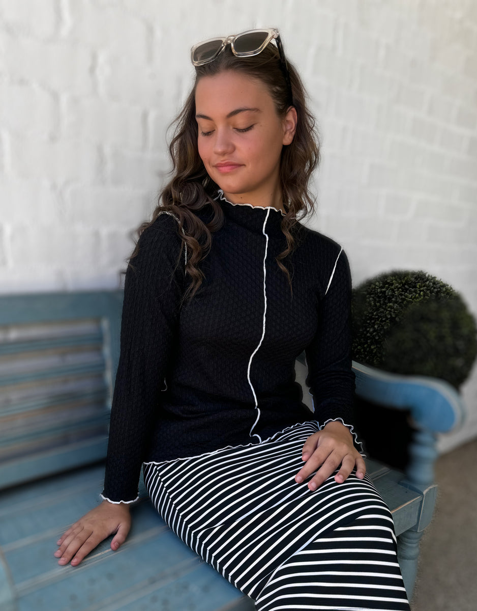 Miley Mock Neck Layering Top – Zadie B's Fashions