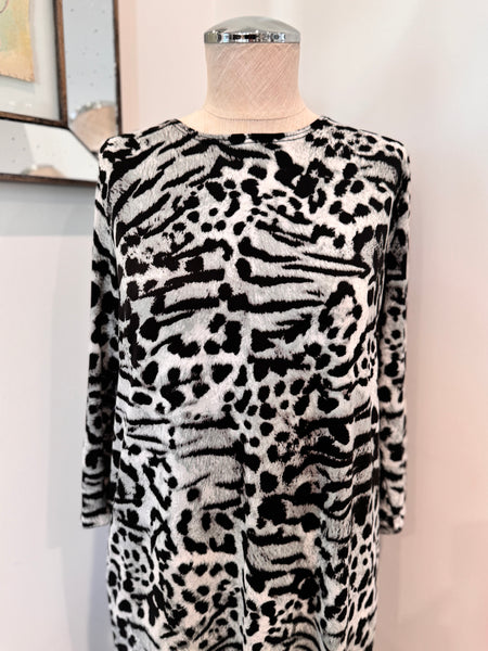 zadie b layering dress Prints-2 – B's Fashions Color:Charcoal Grey (029) vacay- Cosplay Cute Style Dress