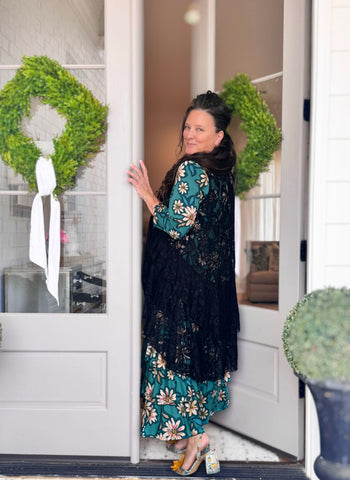 Everly Lace Vest – Zadie B's Fashions