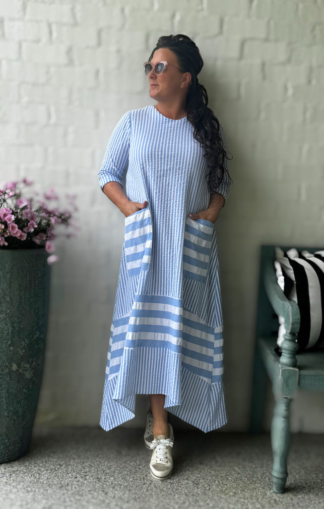 blue seersucker dress Izzy Seersucker Dress – Zadie B's Fashions