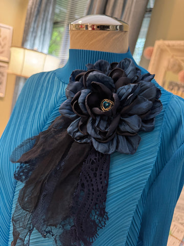 Flower Brooch #140