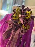 Vintage Flower Pin #201
