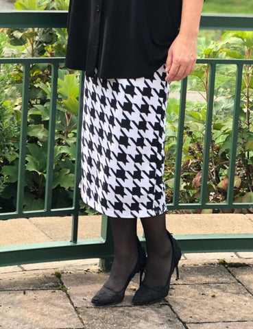 Pencil Skirt - Houndstooth